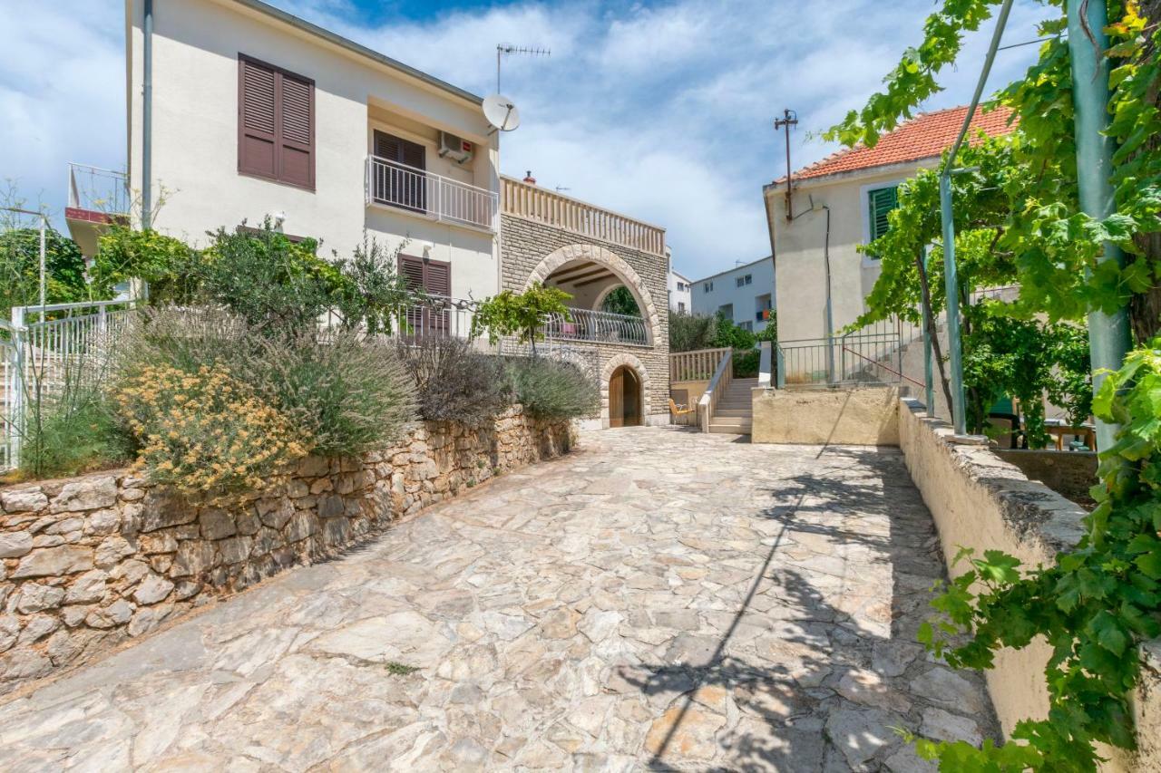 Apartment Smiljan Primošten Exterior foto